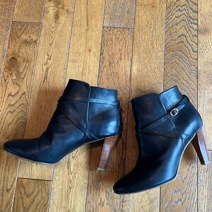 Sezane booties, size 39